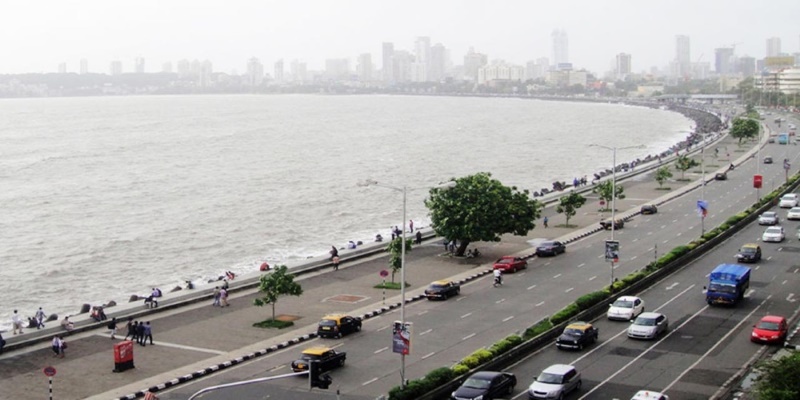 Marine Drive, a picturesque promenade near sea-facing hotels in Mumbai, with a mesmerizing view of the Arabian Sea