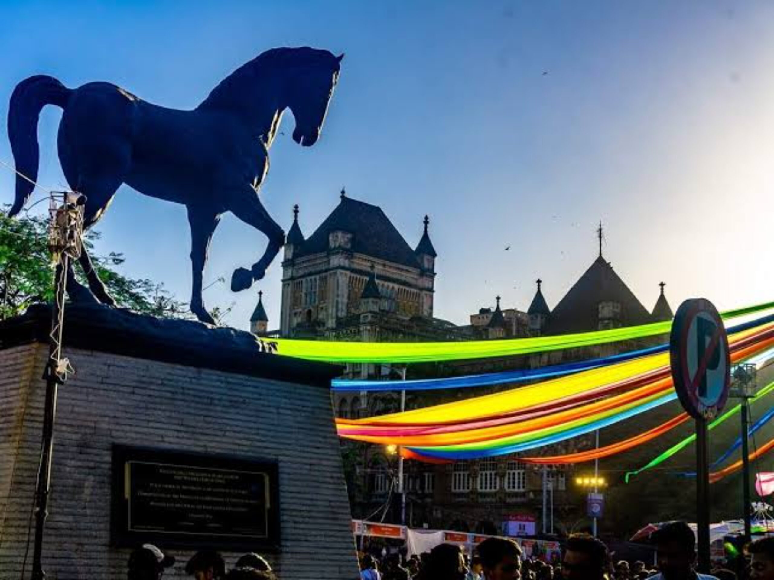 The Kala Ghoda festival takes place in a neighborhood of Mumbai, a short 10-minute drive away from the budget hotels.
