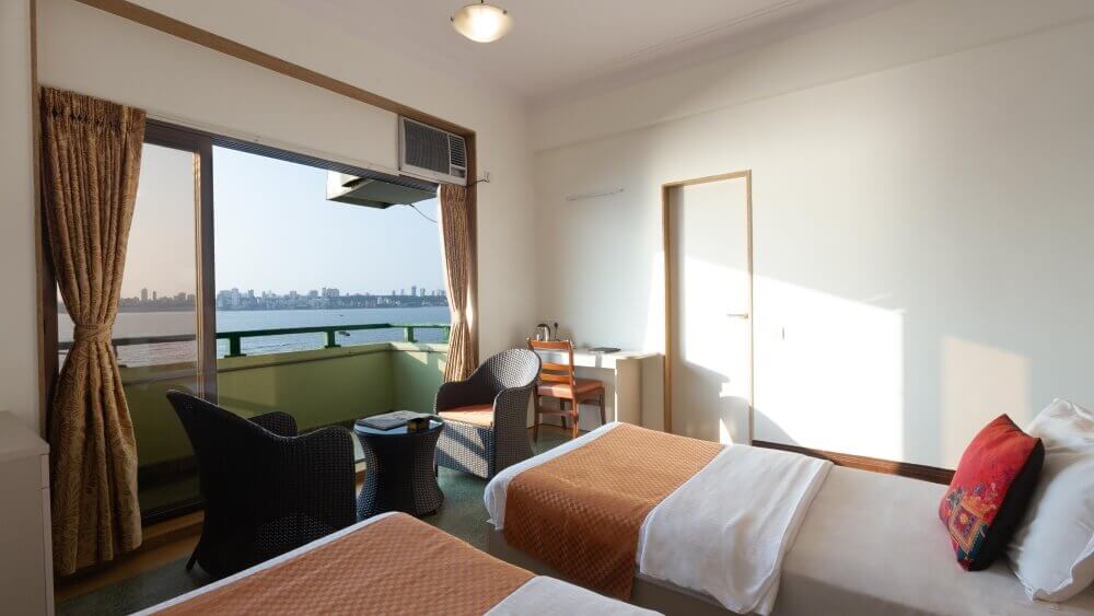 Spacious and stylish room in a hotel near Marine Drive, offering a comfortable and luxurious stay with modern amenities and elegant decor